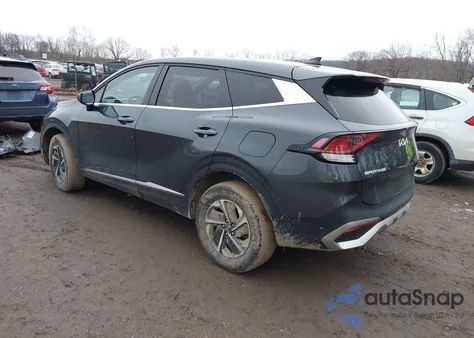 2023 Kia Sportage Hybrid Lx z USA, uszkodzony, nr VIN KNDPUCAG1P7045451